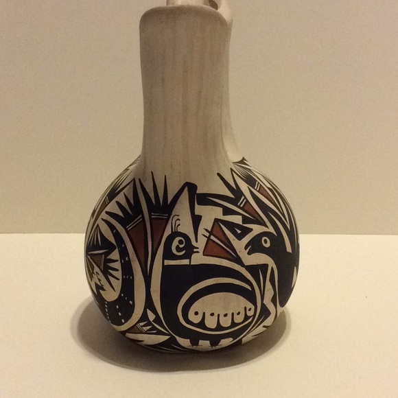 Acoma Pueblo Pottery Wedding Vase - Picture 5 of 5
